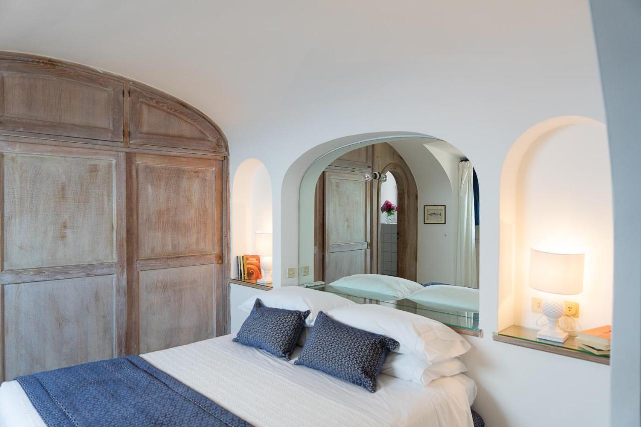 Villa Castello Apartments กาปรี ภายนอก รูปภาพ