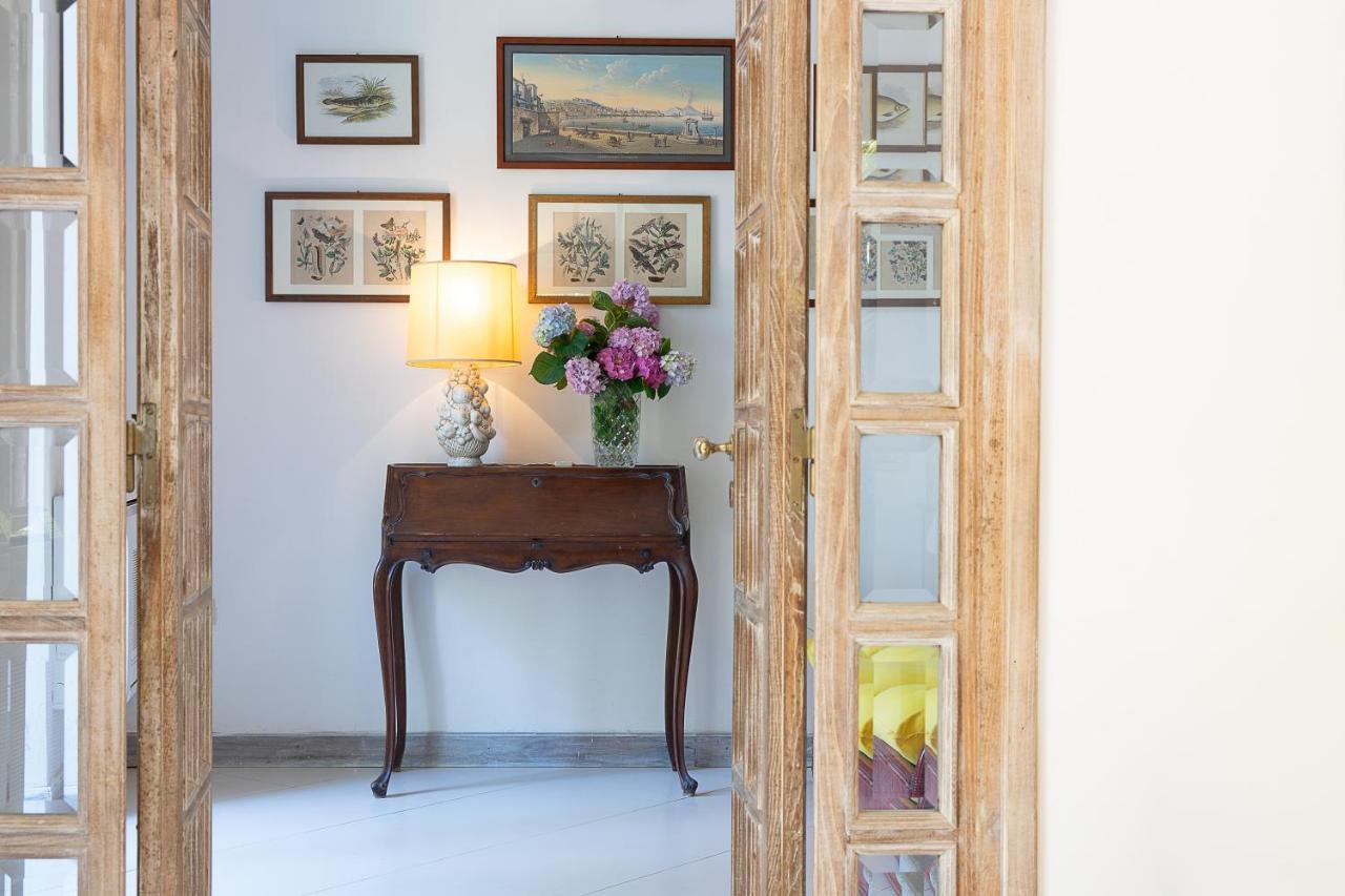 Villa Castello Apartments กาปรี ภายนอก รูปภาพ