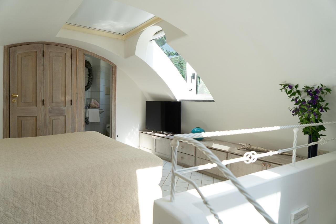 Villa Castello Apartments กาปรี ภายนอก รูปภาพ